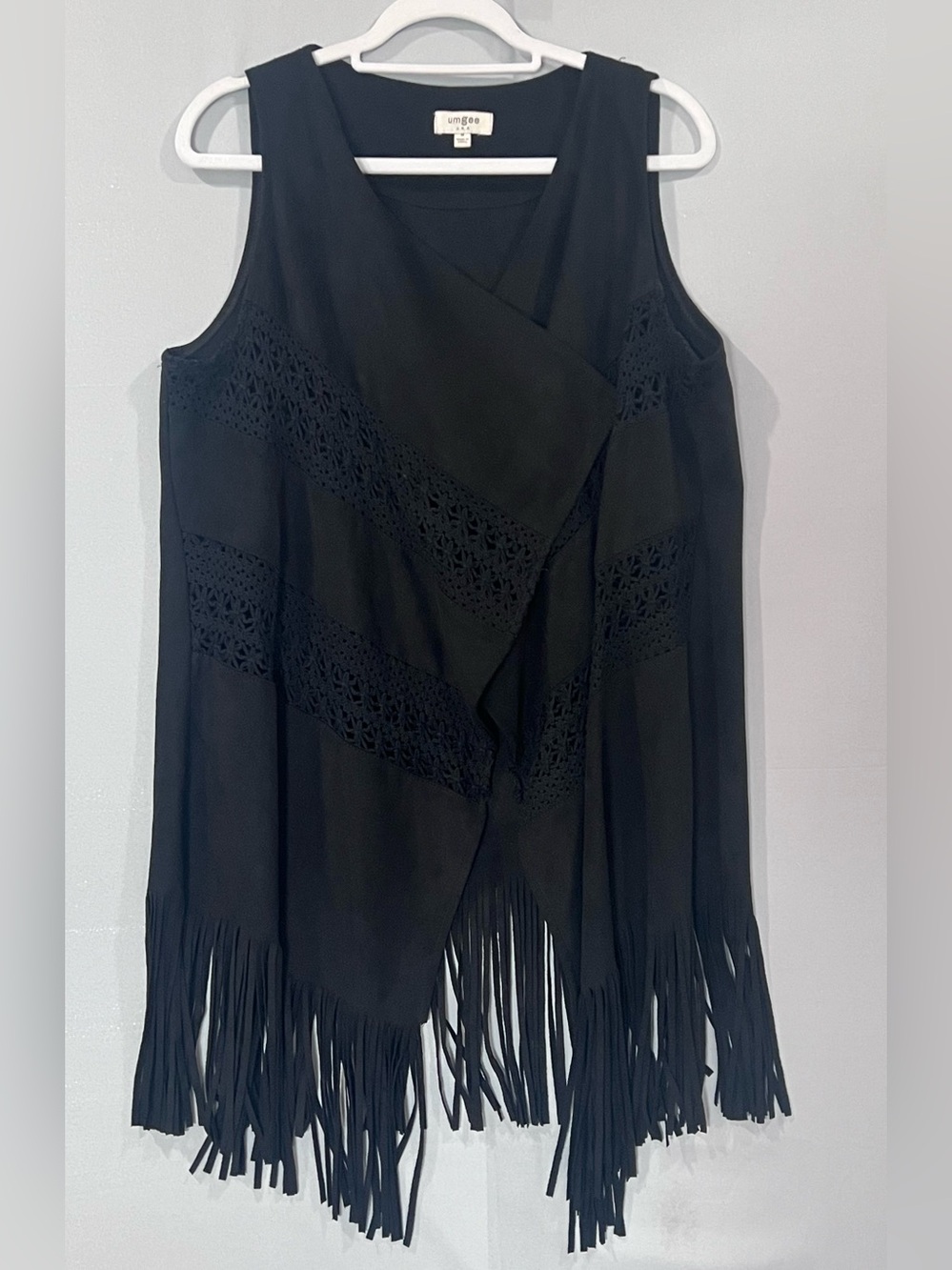UMGEE Women’s Black Fringe Vest